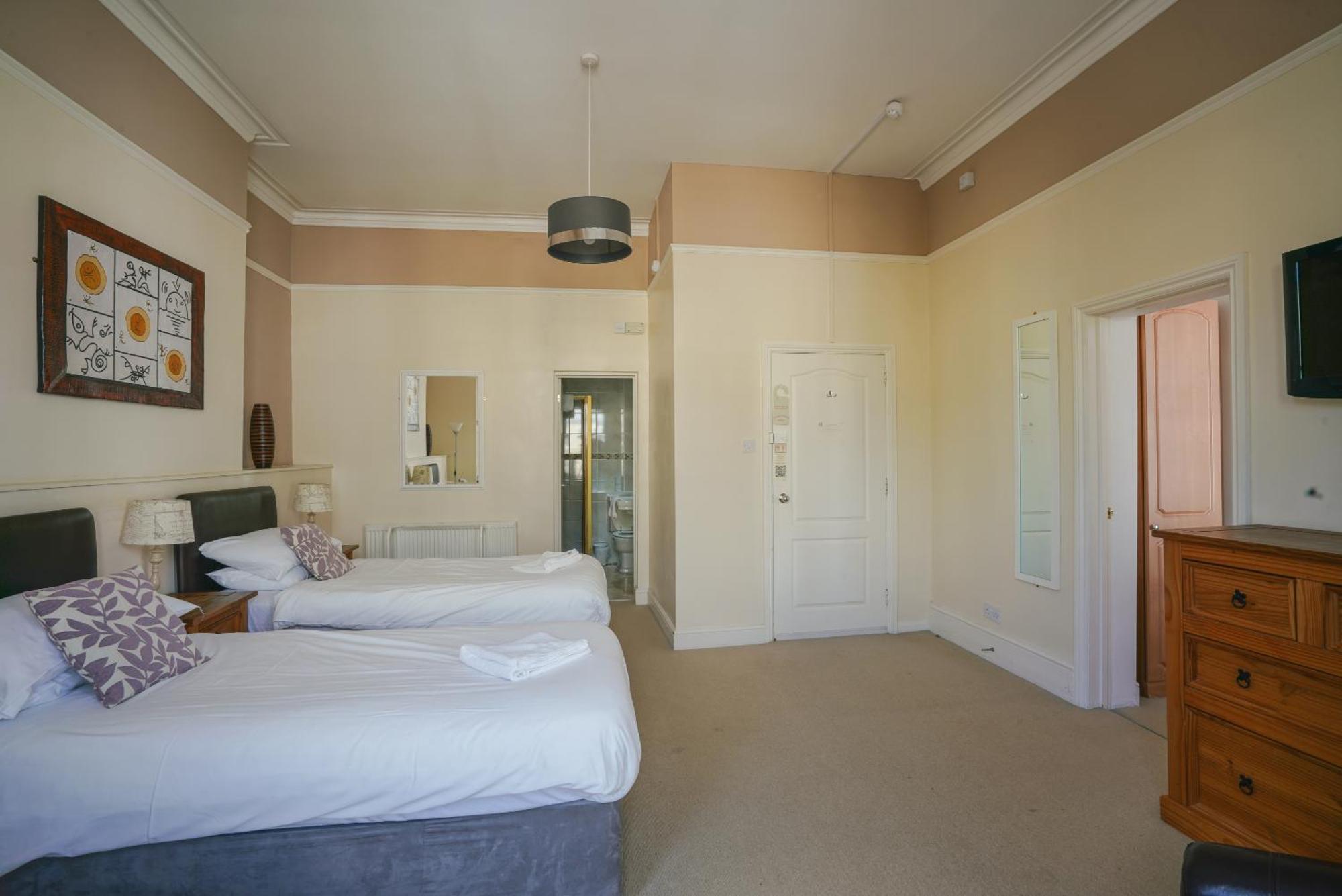 The Sheldon B&B - Free Private Parking AEGON International Pokoj fotografie