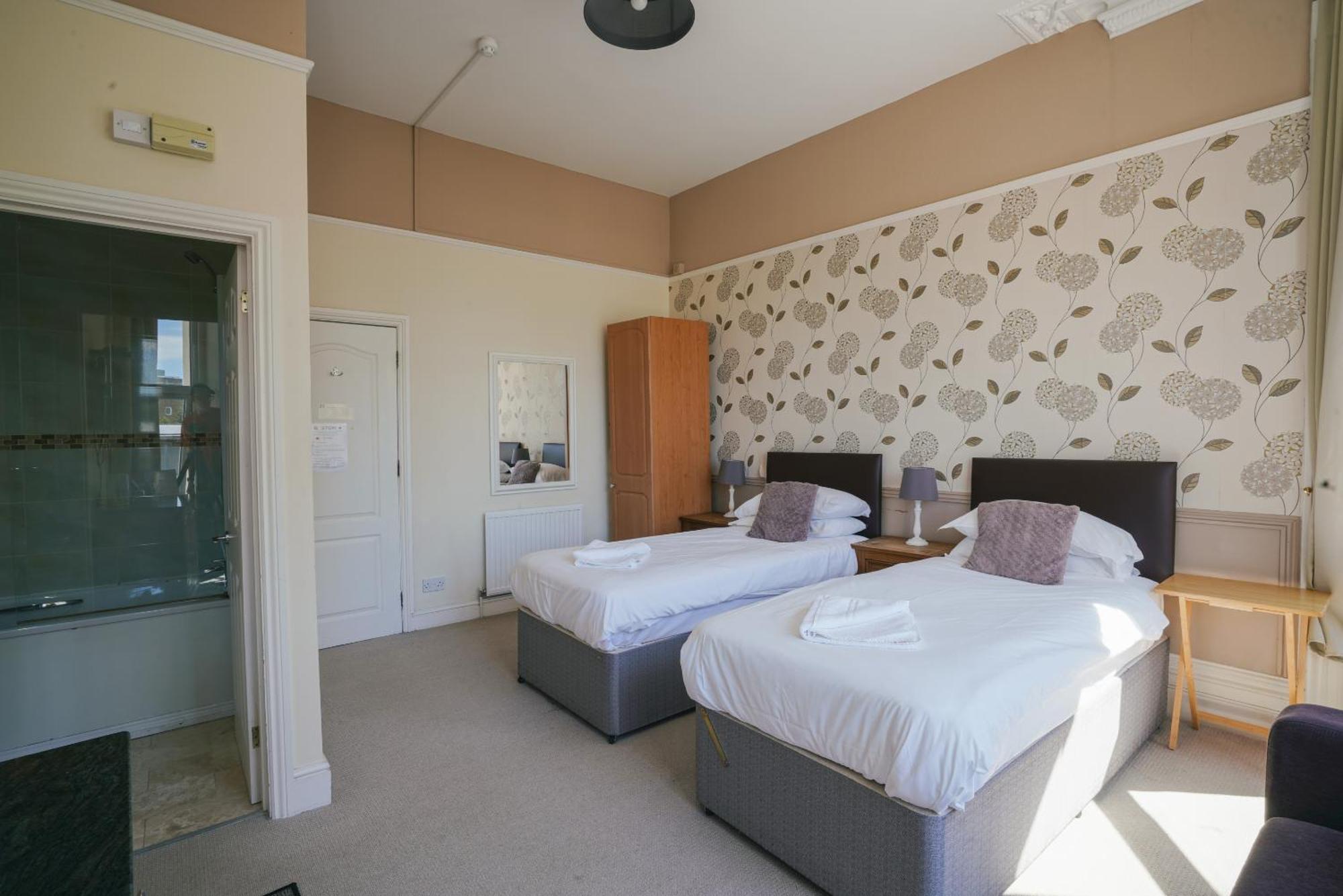 The Sheldon B&B - Free Private Parking AEGON International Pokoj fotografie